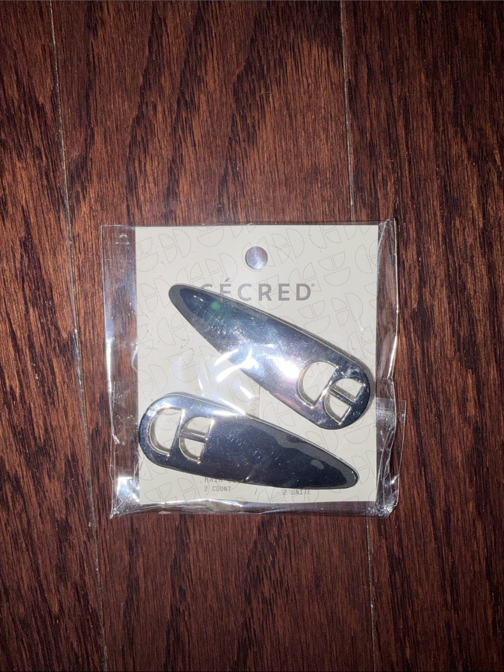 Cecred Silver Gloss Snap Hair Clips - Set of 2